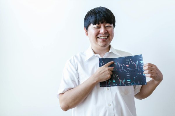 Maîtriser la Psychologie des Options Binaires : Stratégies et Astuces pour Réussir